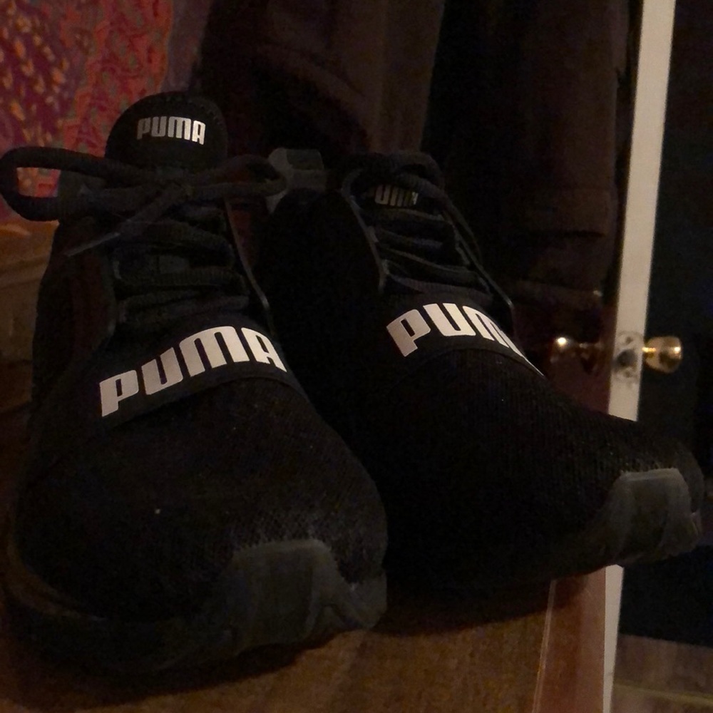 PUMA ignite athletic shoes